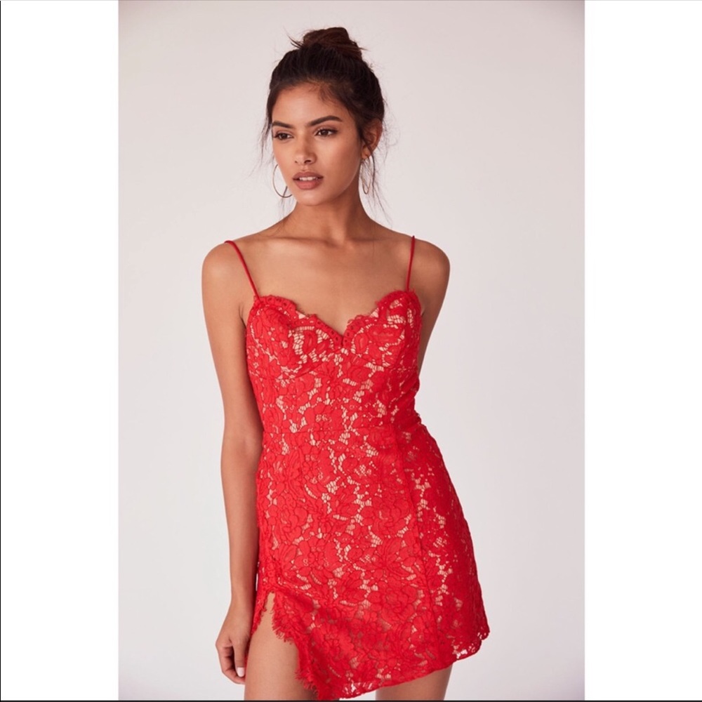 Free People x Fame and Partners Mollie Mini Dress Red Lace - Picture 2 of 10